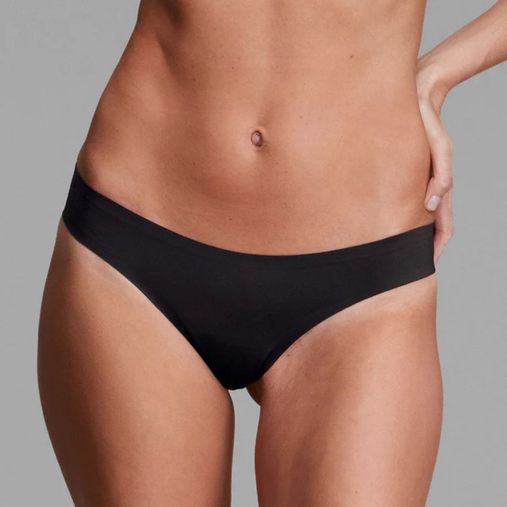 EBY Seamless Ultra-Soft Thong